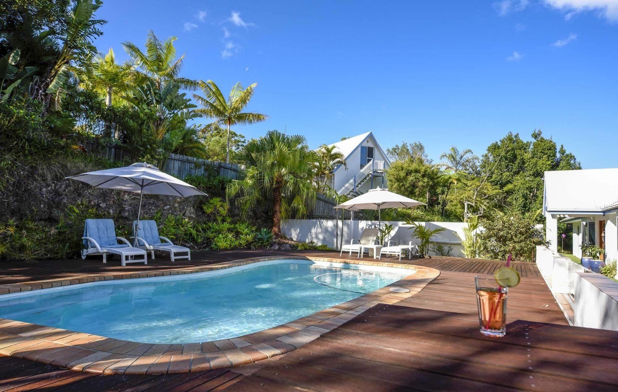 Ninderry Manor Luxury Retreat Bed & Breakfast Sunshine Coast Exterior photo